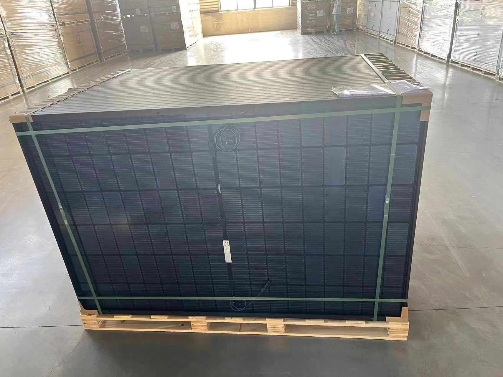 Brightway Solar 425W 182mm Bifacial PV Module for Commercial Rooftops